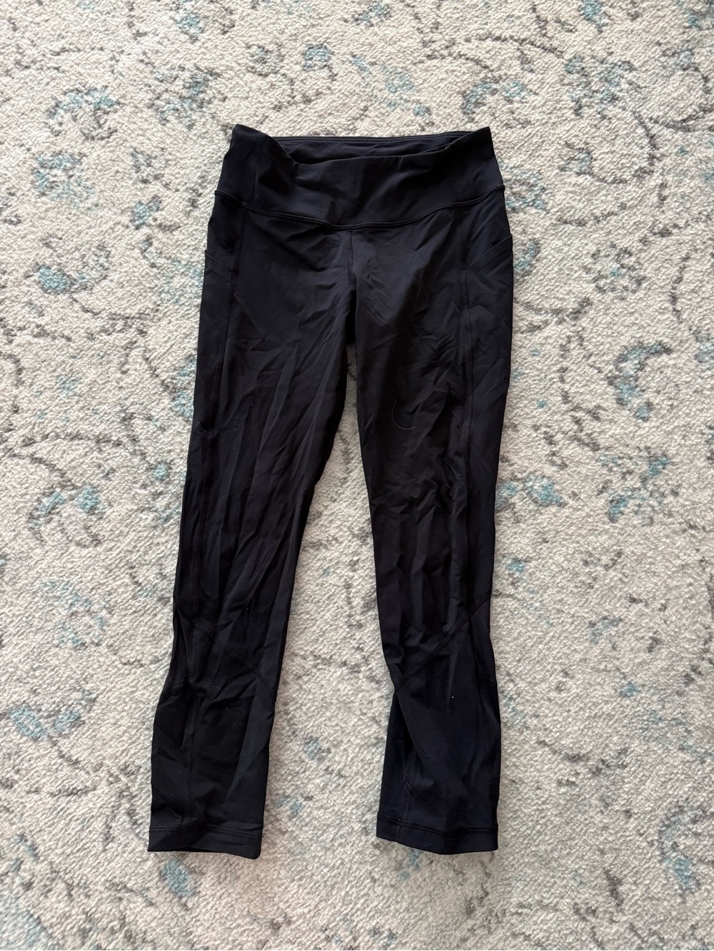 Lulu crop legging